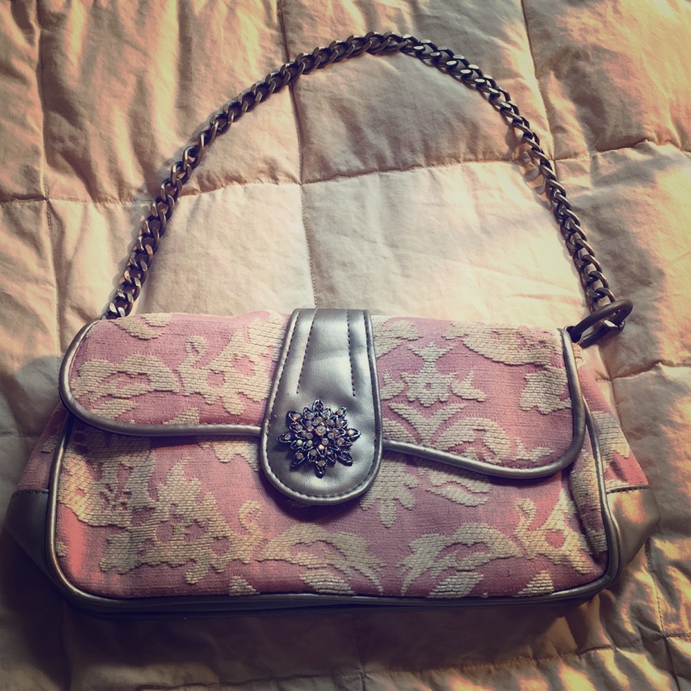 Muted pink textured velvet magnetic snap handbag